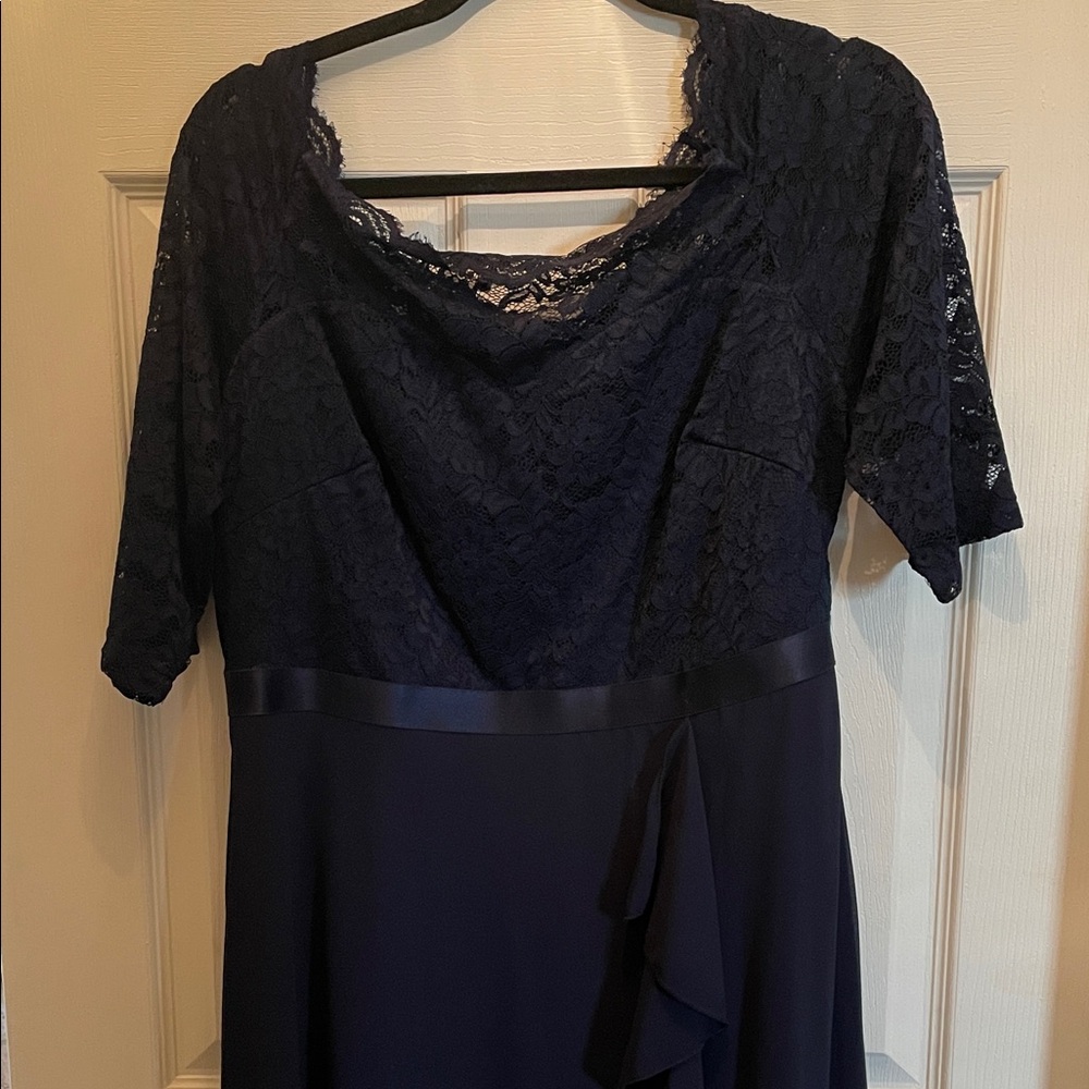 Elegant Navy Lace Dress